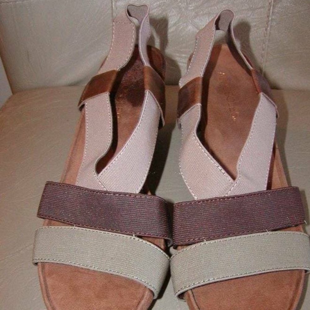 AEROSOLES WOMENS STRETCH STRAP SANDALS WEDGE SZ 8.5 EUC! - Picture 2 of 7